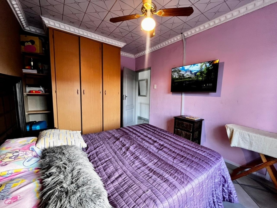3 Bedroom Property for Sale in Safari Gardens North West